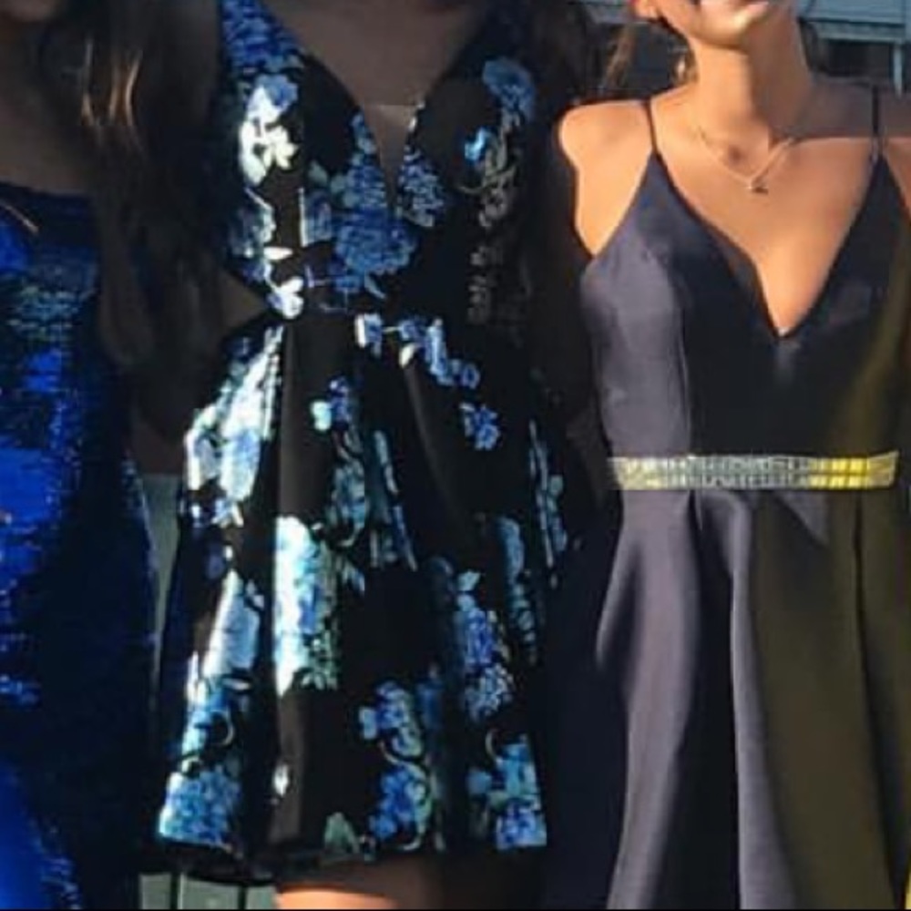 prom/homecoming dress